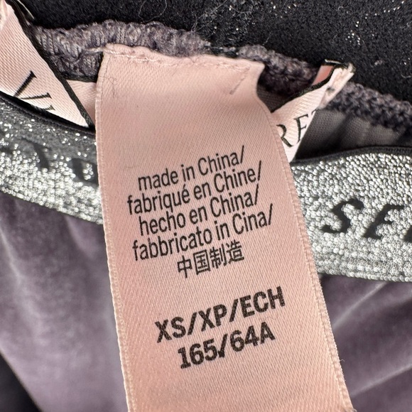 Victoria's Secret Plush Velvet Leggings - Picture 5 of 7